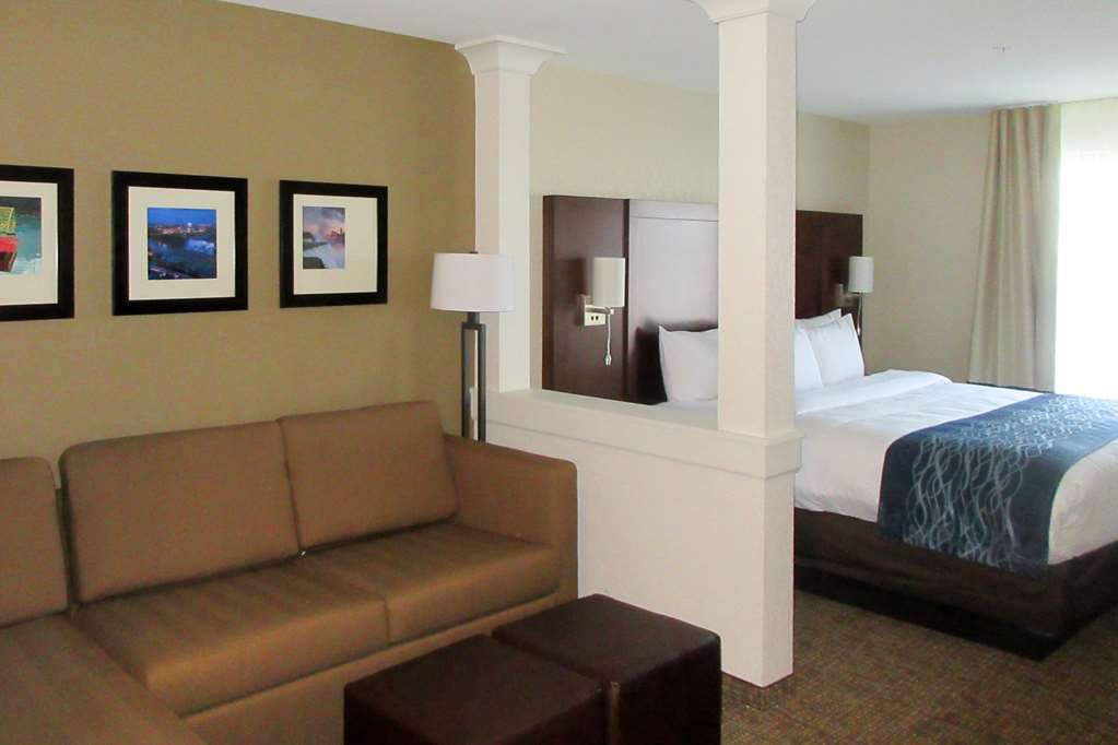 Comfort Inn&Suites Niagara Falls Blvd USA Habitación foto